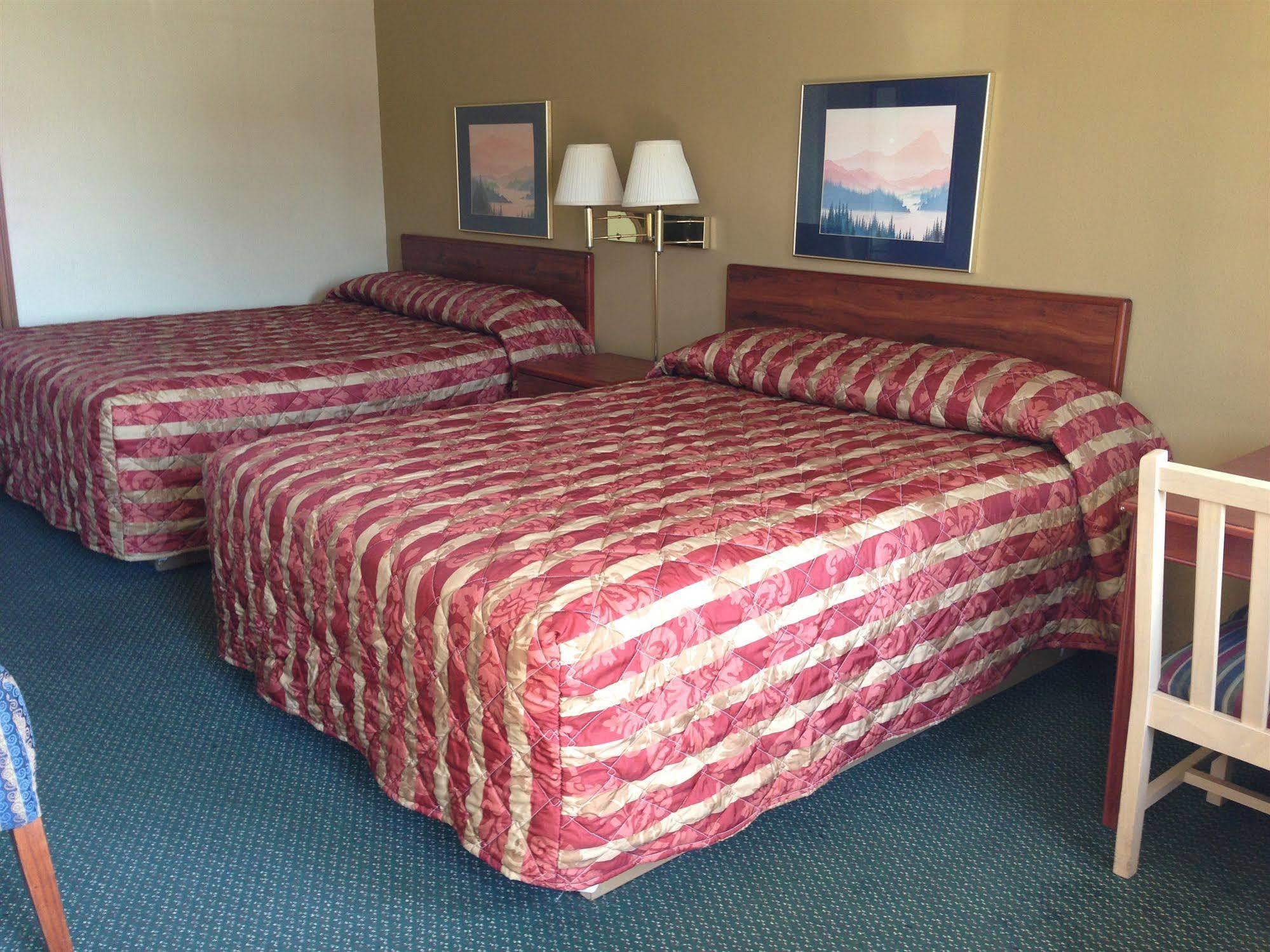 Budget Inn Toledo/Maumee Exterior photo